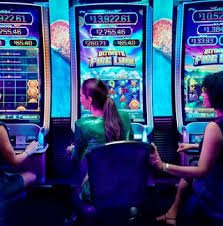 Capsa Susun Game
